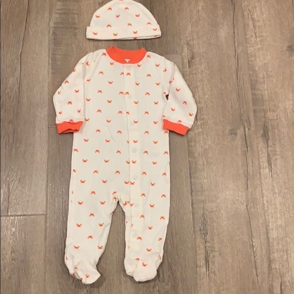 Carter's Other - Baby Onesie set 
